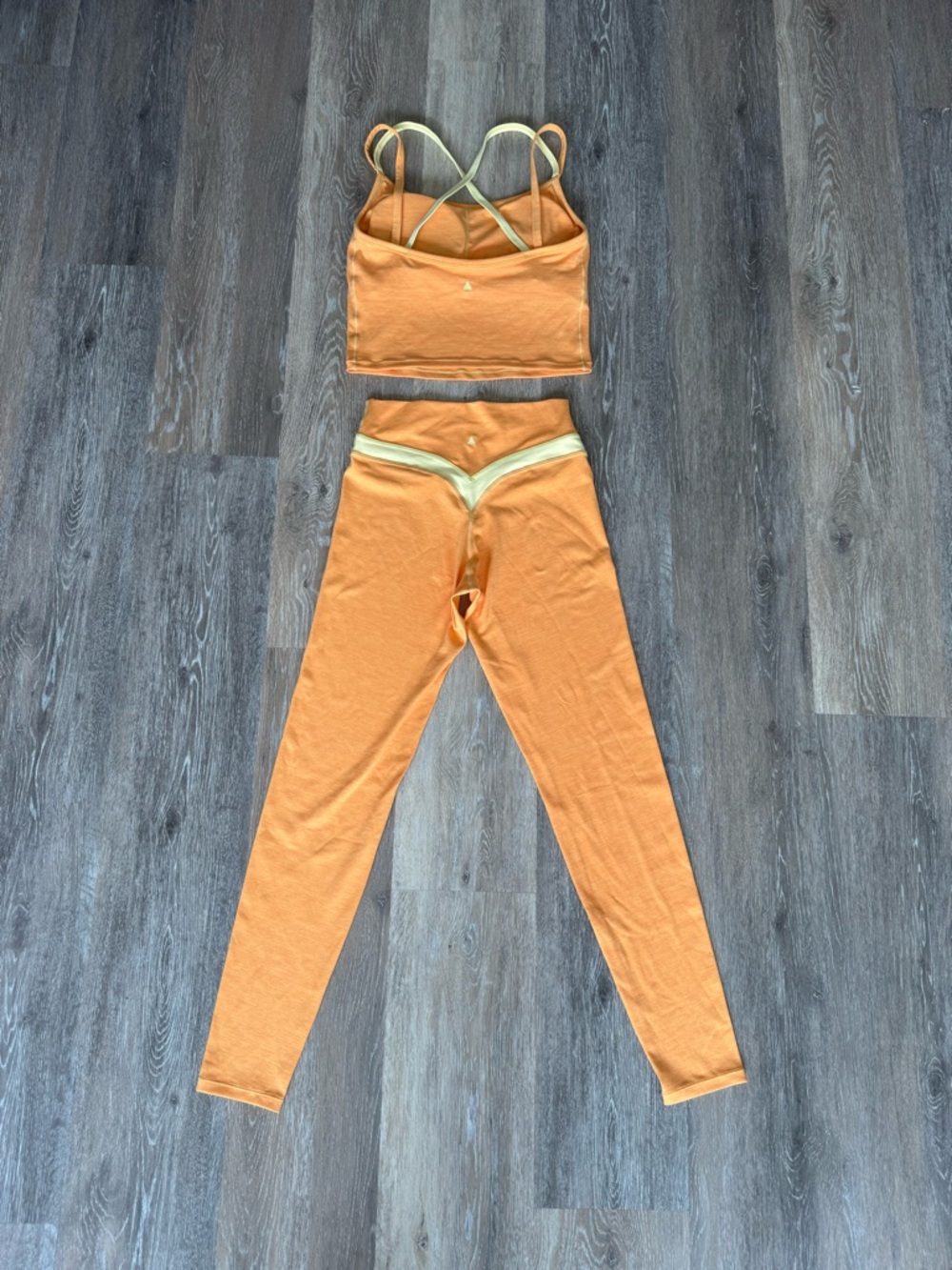 Vitality Cloud II Crossover Set - Papaya & Citrine Orange - Size M